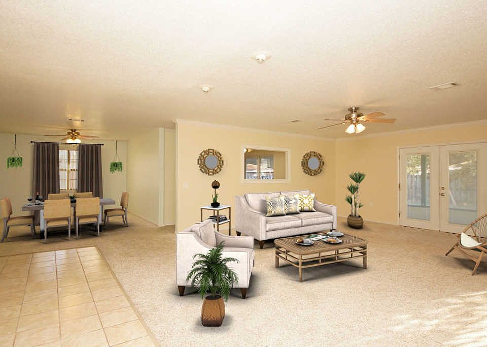 1st image of 10 Doral Dr