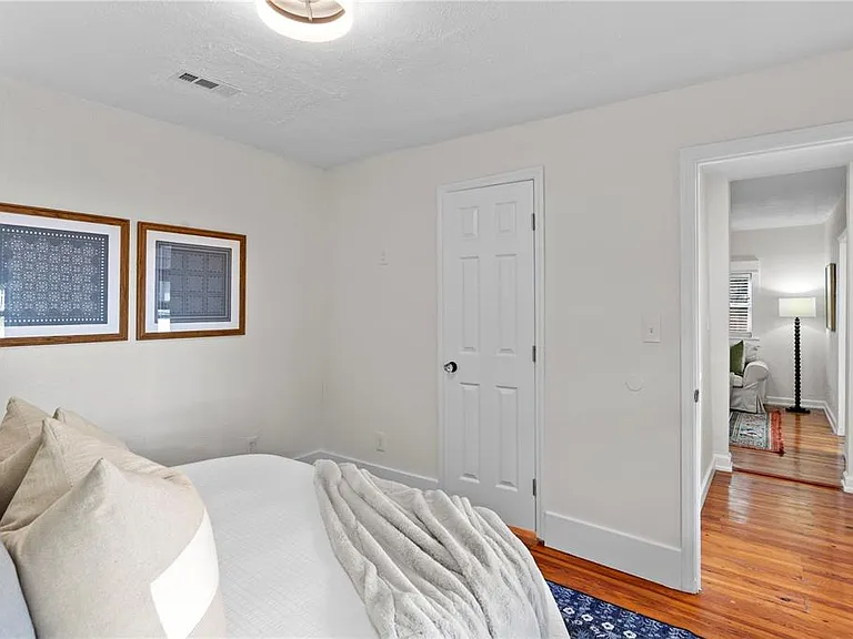 1175 Highland Ct N — Photo 15