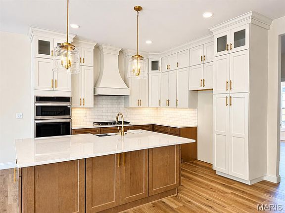 2nd image of 128 Scottis Ridge Ct #128