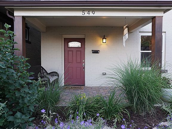 2nd image of 549 N Galapago St