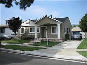 1st image of 4439 Knoxville Ave