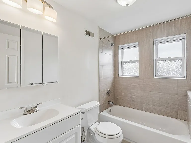 4653 Hazel Ave — Photo 11