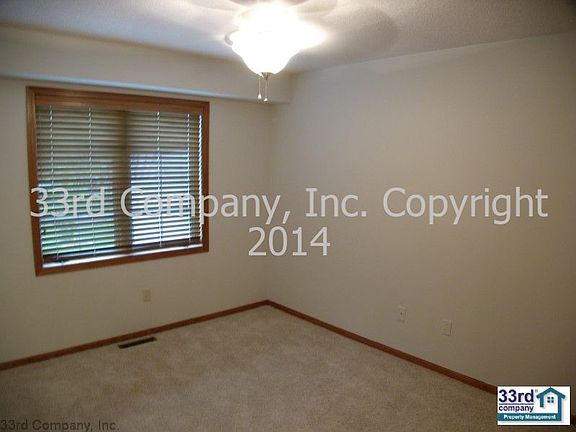 3rd image of 10031 Northwood Ln N