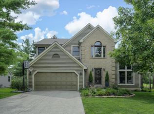 97 Beech Ridge Dr, Powell, OH 43065