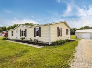 1523 N County Line Rd, Moores Hill, IN 47032