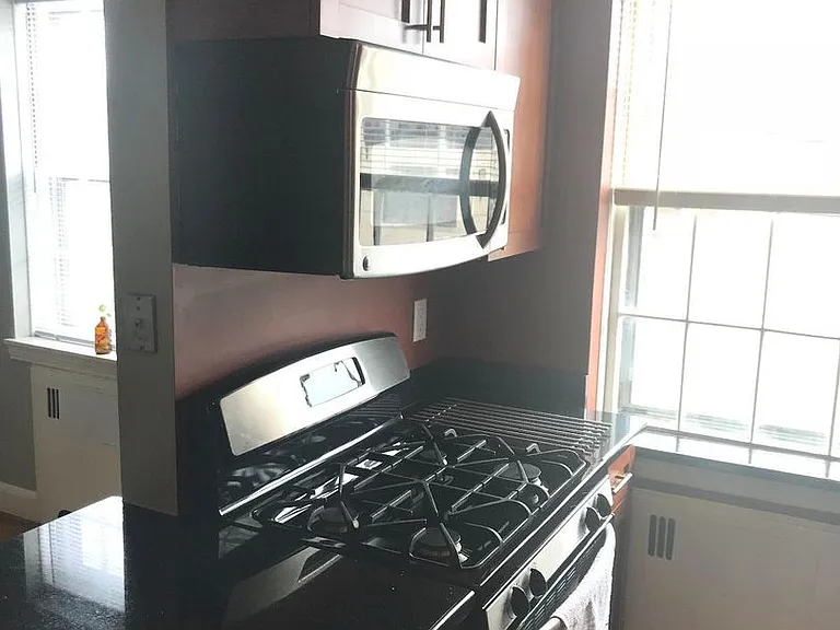 5-36 Browne St #5 — Photo 2