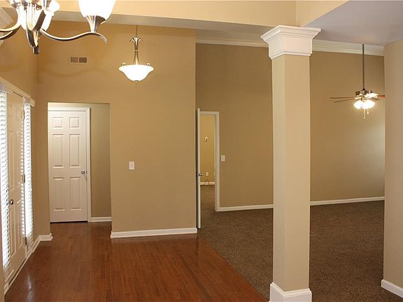 5th image of 6547 Boulder Crest Ct