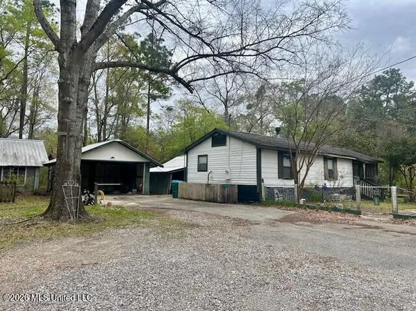 13200 Curtis St, Gulfport, MS 39503