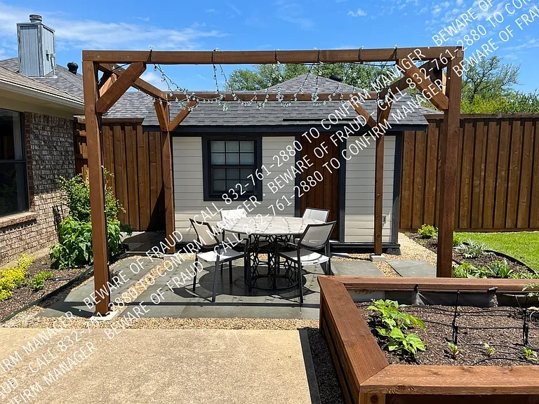 645 Thompson Dr — Photo 48