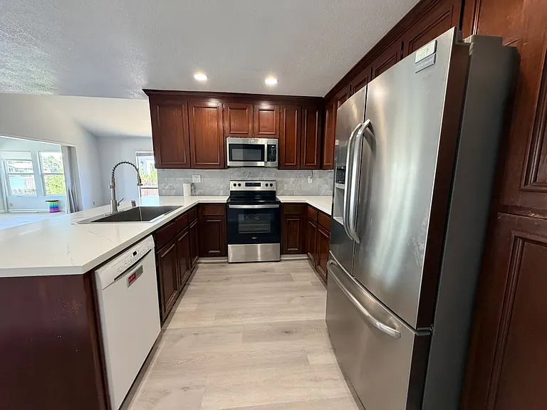 1323 Discovery Bay Blvd — Photo 22