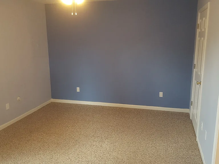 3408-3410 Squirrel Dr — Photo 11