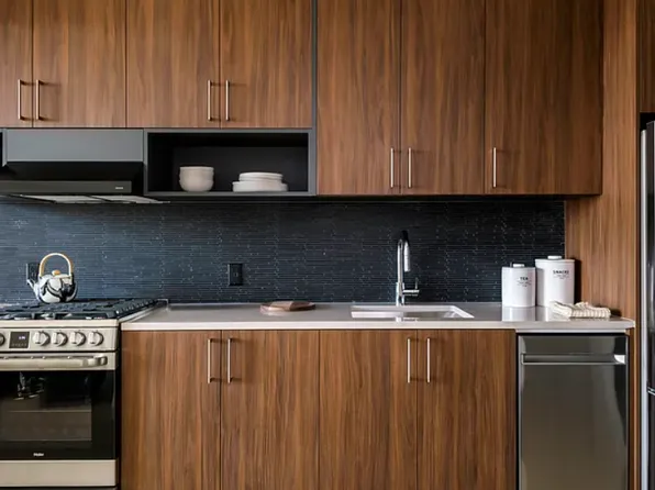 196 Willoughby Street image 16 of 22