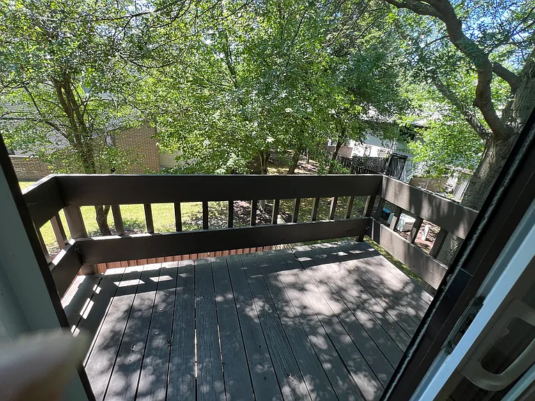 610 Dade Ln #610 — Photo 32