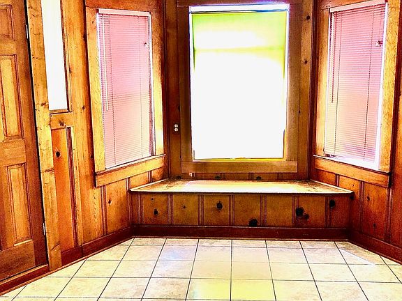 2nd image of 308 Wright Ave