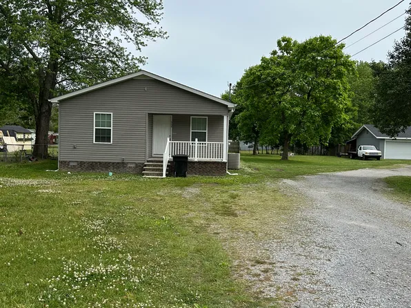 504 E Hogan St, Tullahoma, TN 37388