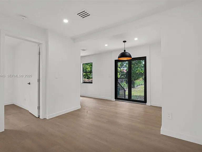 81 NW 45th St #0 — Photo 33