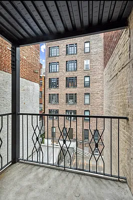 Rented by Douglas Elliman | media 13