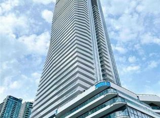 28 Freeland St #810, Toronto, ON M5E 1L7