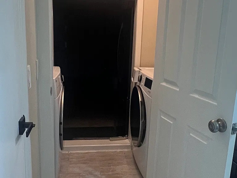 1501 E Carson St #16 — Photo 1