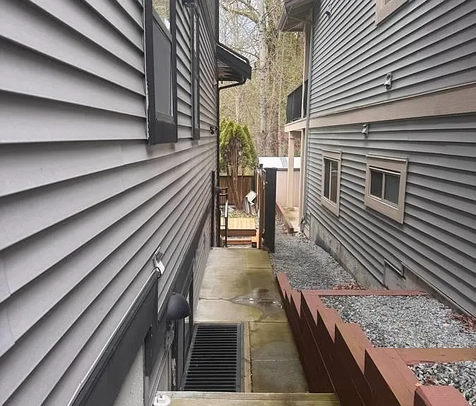 22831 Foreman Dr — Photo 16