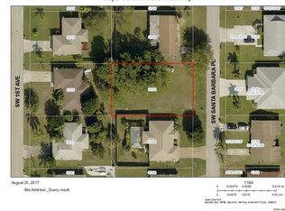 3732 SW Santa Barbara Place Cpe, Coral, FL 33914