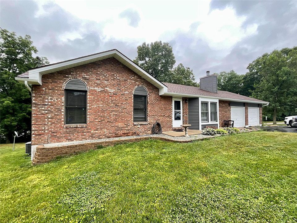 13600 Lakewood Dr, Sainte Genevieve, MO 63670 MLS 23034187 Zillow