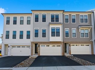 14661 Battery Ridge Ln, Centreville, VA 20120