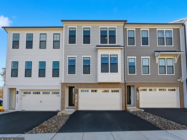 14661 Battery Ridge Ln, Centreville, VA 20120