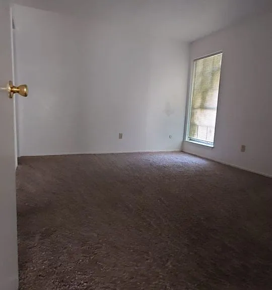 8560 Park Ln — Photo 11