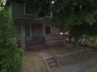 735 Spruce Ave, Sharon, PA 16146