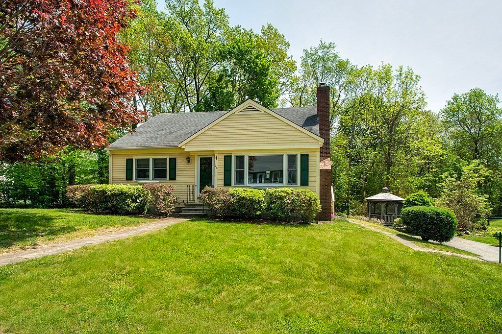 26 Bayberry Ln, Cohasset, MA 02025 MLS 73174054 Zillow