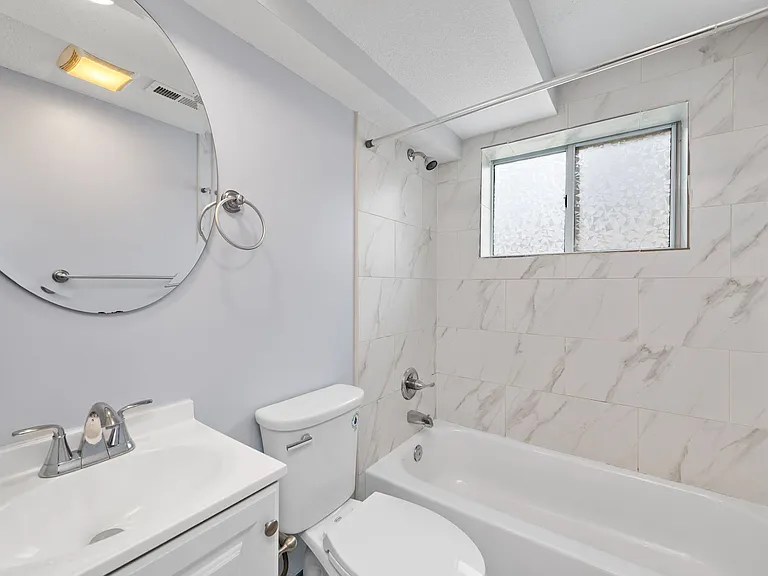 4544 Summit St — Photo 28