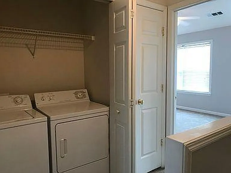 76 Highoak Dr NE — Photo 10
