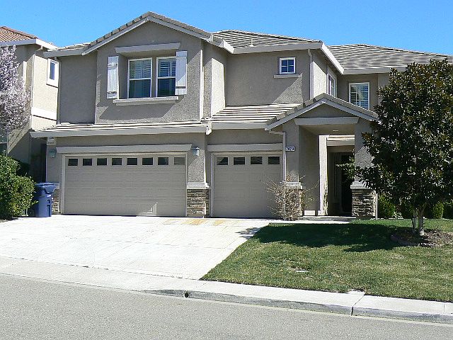 2420 Covelite Front picture_05102014