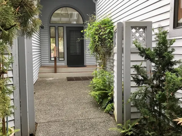 11 Seaview Court #1, Port Townsend, WA 98368