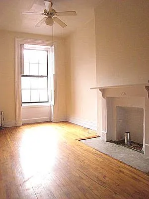 Rented by Jonis Realty | media 25