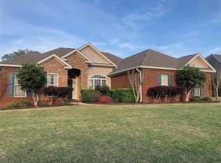 47 Breckenridge Ct, Deatsville, AL 36022