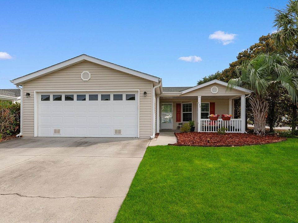 1st image of 158 Lakeside Crossing Dr.