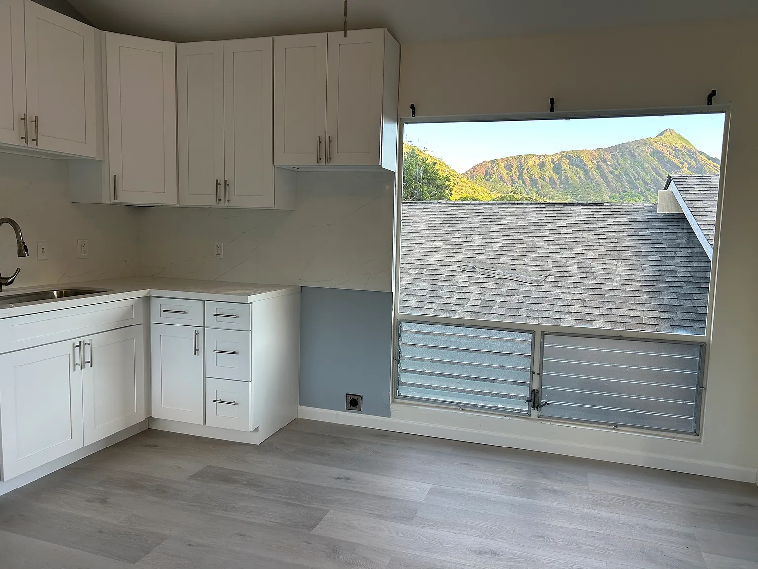 Lunalilo Home Rd, Honolulu — Photo 2