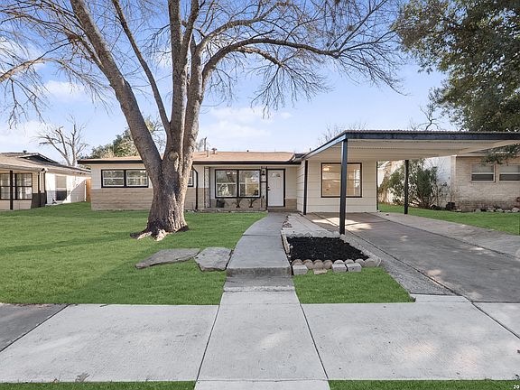 2nd image of 222 HILLWOOD DR