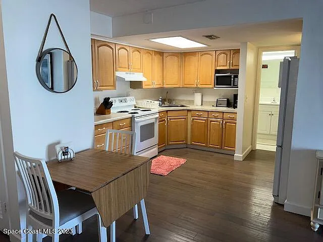 4800 Ocean Beach Blvd #326 — Photo 6