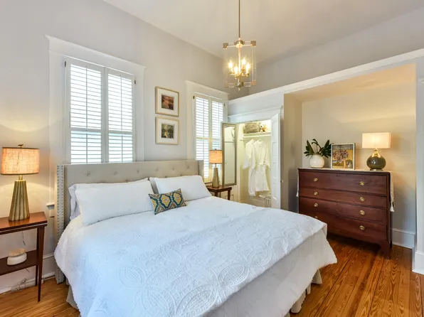 15 Council St APT C, Charleston, SC 29401