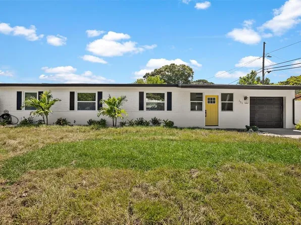 131 63rd St N, Saint Petersburg, FL 33710