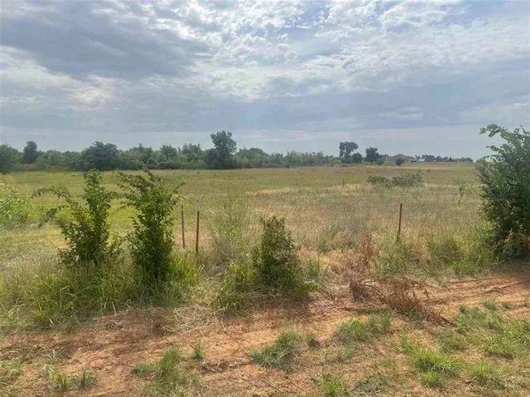 NE 120th St, Fletcher, OK 73541