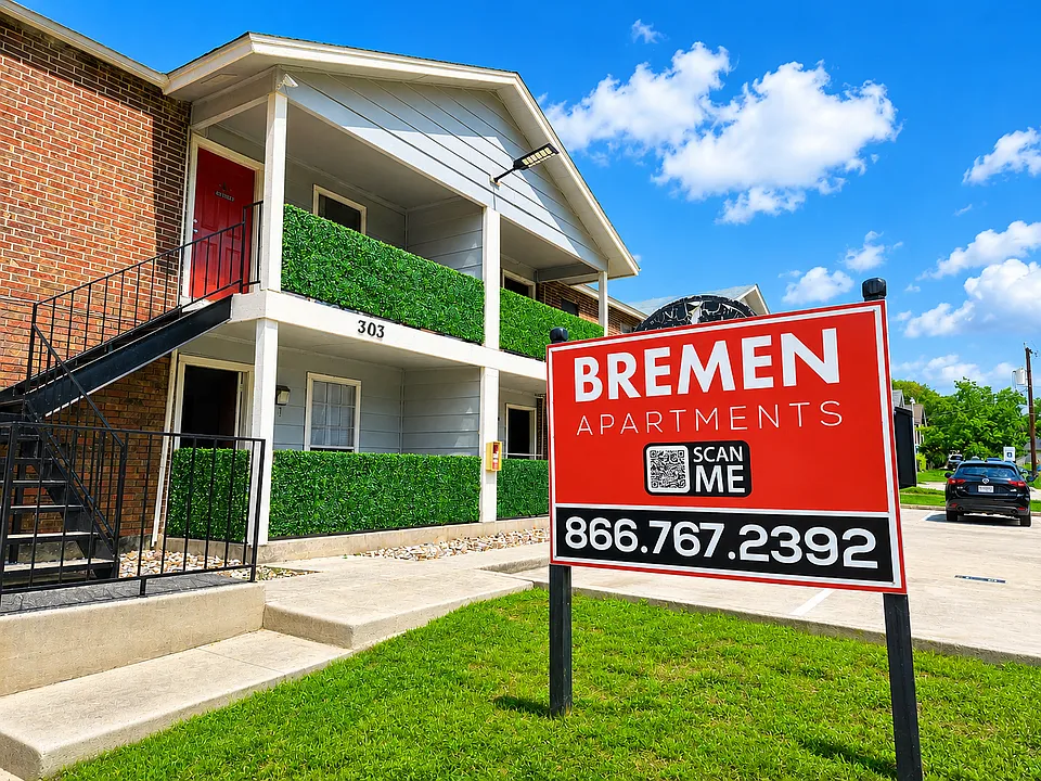 3703 Bremen Ave #3