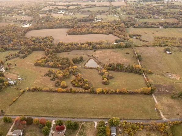 TRACT 2 S Sam Moore Rd, Lone Jack, MO 64070
