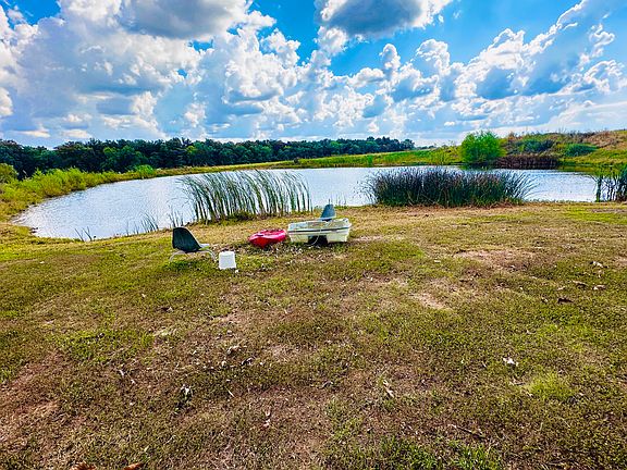 4th image of 9383 Audrain Rd #625