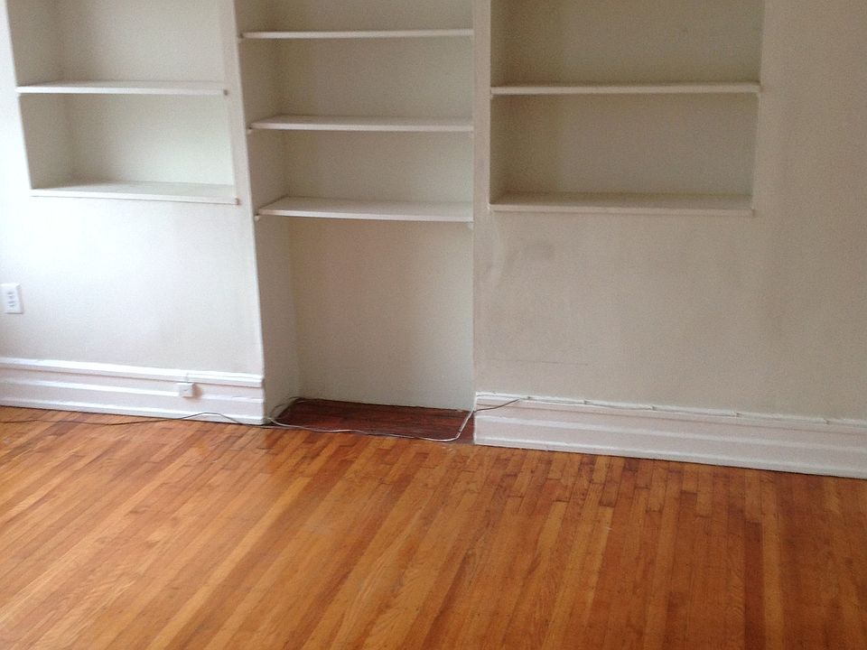 2nd image of 886 N 23rd St Floor 3