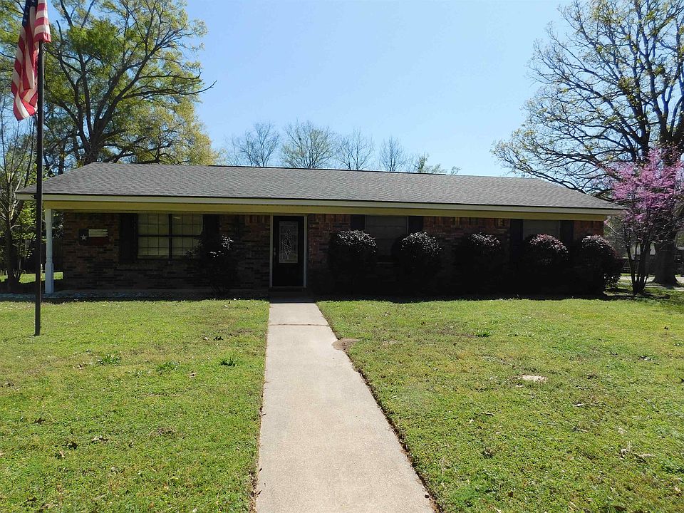 1st image of 1001 Dogwood St