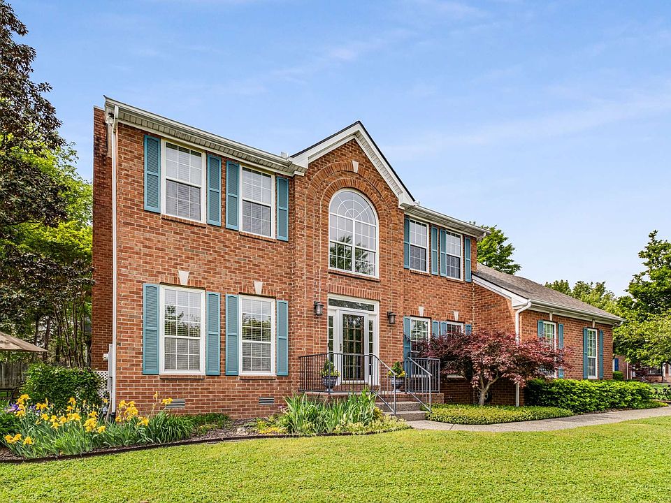 1st image of 209 Trace Park Ct W